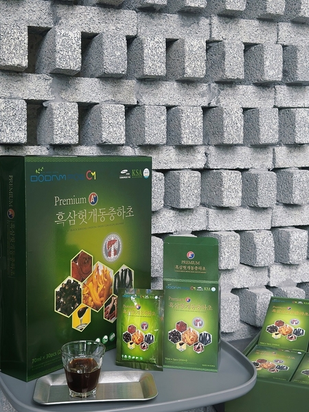 Bổ Gan Giải Rượu Hắc Sâm Đông Trùng Hạ Thảo Premium A+ Dodampos CM (70ml*30 gói)
