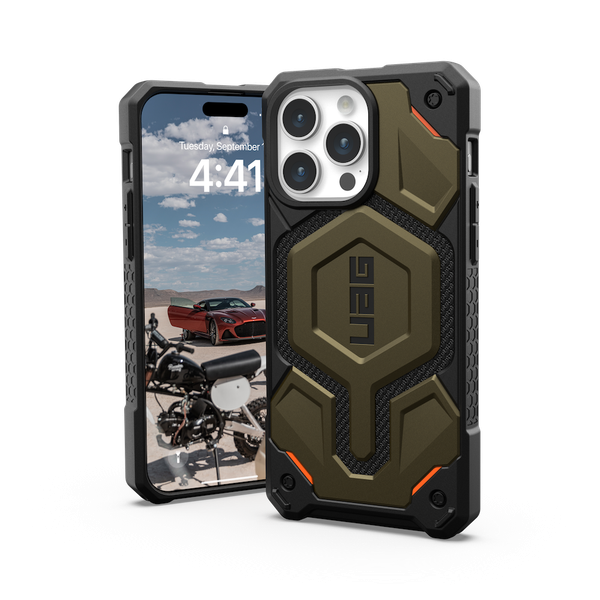 Ốp lưng UAG iPhone 15 Pro Max Monarch Pro Kevlar có Magsafe