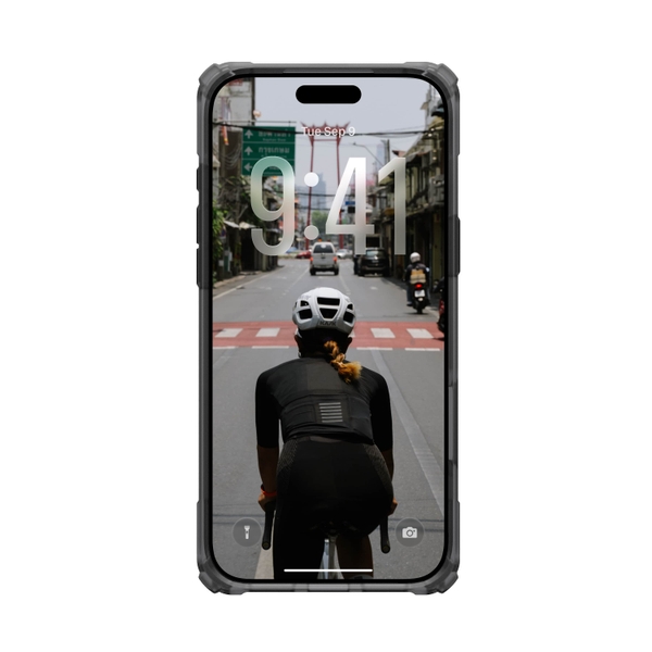 Ốp lưng UAG iPhone 17 Pro PLASMA XTE có MagSafe