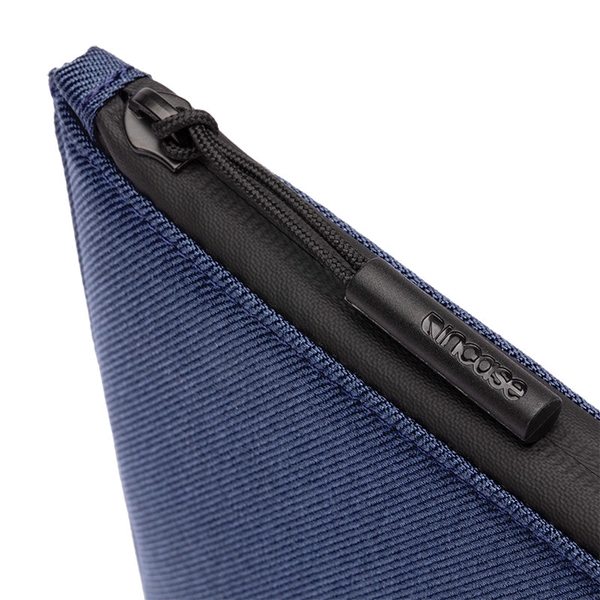 Túi bảo vệ Incase Facet Sleeve Recycled Twill cho MacBook Pro 16 2021