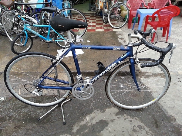 Xe đạp đua Cannondale (USA)