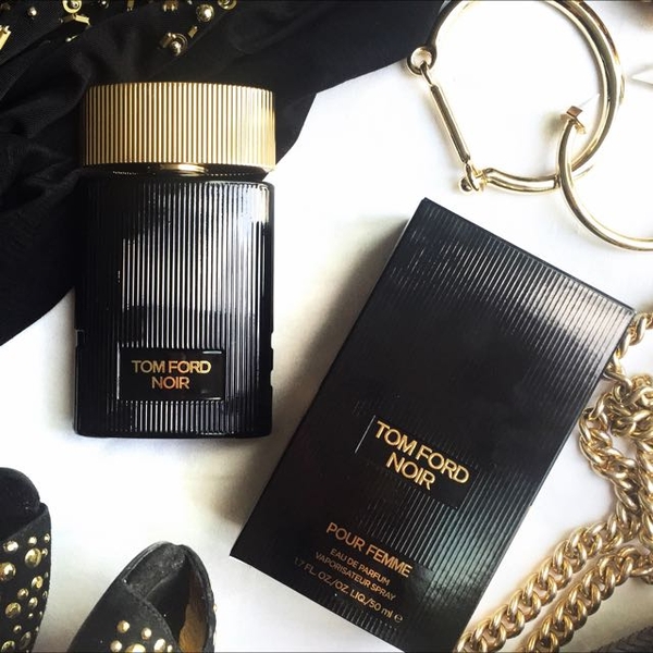 Tom Ford Noir Pour Femme - Pazu.vn