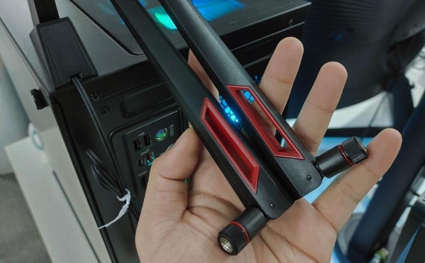 Lắp thêm ăng-ten mới cho router giúp cải thiện đáng kể tín hiệu