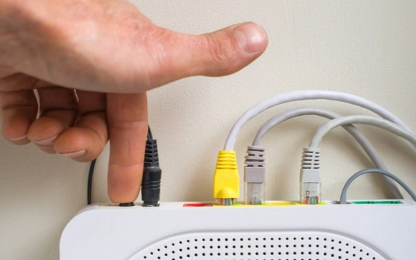 Khởi động lại modem sau một thời gian hoạt động