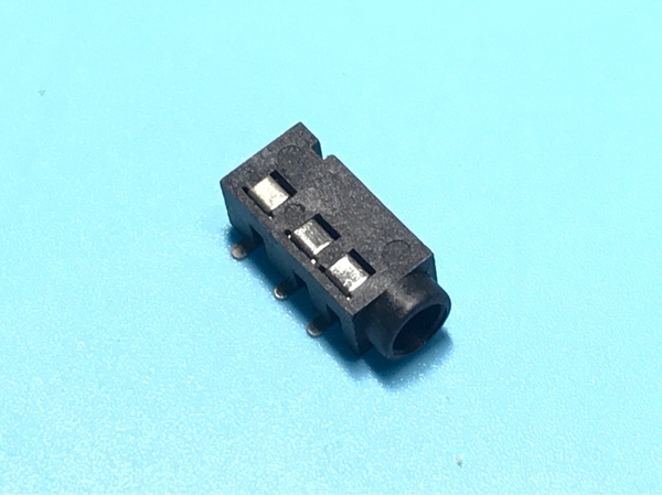 o-cam-tai-nghe-pj3020a-3-5-chan-han-dan-smd