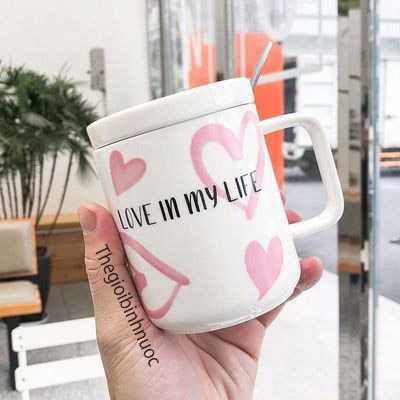 Ly Sứ Hoạ Tiết Chữ Love Dễ Thương 