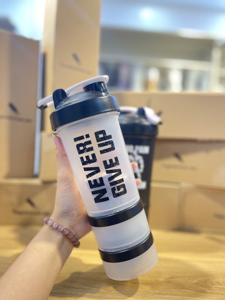 Bình Nước Tập Gym Shaker 3 Tầng 600ML