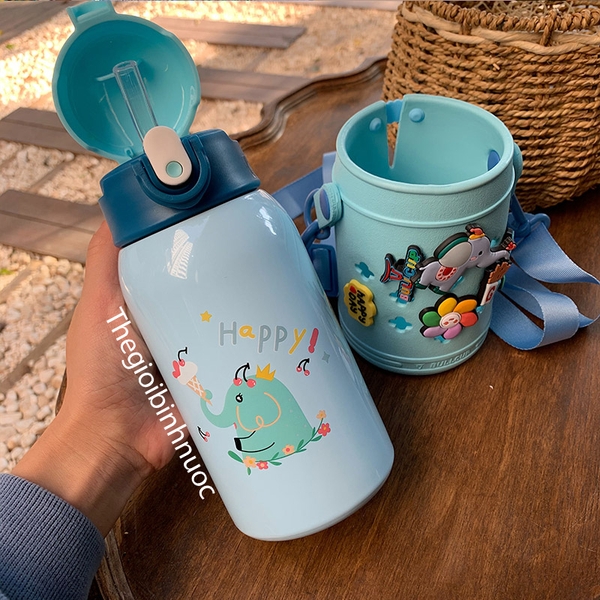 Bình Giữ Nhiệt Cho Bé Kèm Túi Sticker Jibbitz 550ml B452