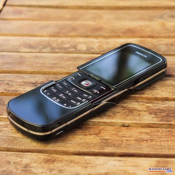 Cách phân biệt nokia 8600 luna và địa chỉ bán điện thoại cổ chính hãng