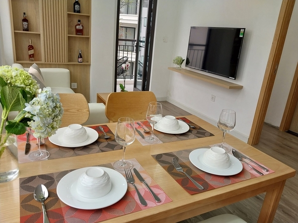 EL MEJOR Serviced Apartment（新築） 1,200$ ~ 1,500$