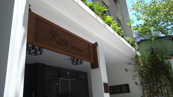 Rose Boutique（新築） _______850$~2,500$_______