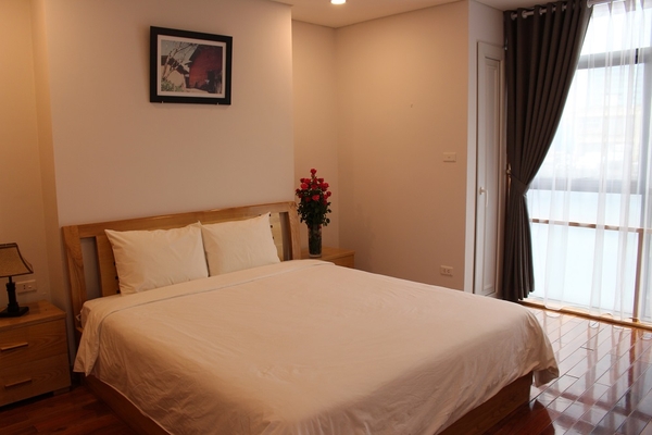 Xuan Hoa Apartment No. 9 _______700$~1,400$_______