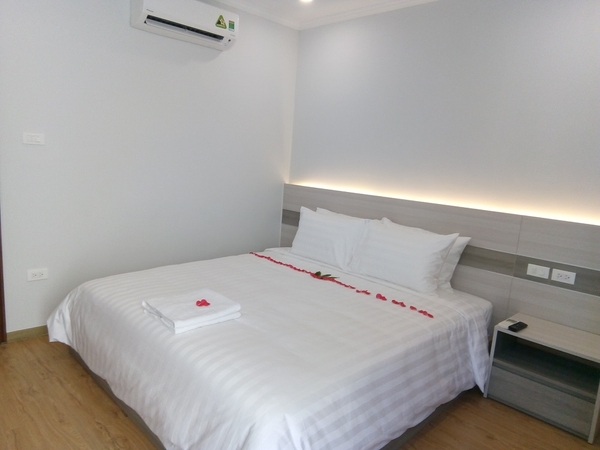 Xuan Hoa Apartment No. 12 _______800$~1,500$_______