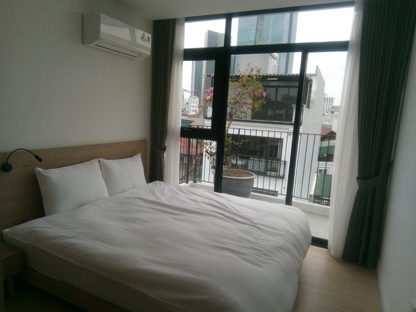 HLS Serviced Apartment （新築）_______900$~1,800$_______