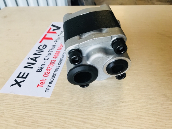 Bơm thủy lực động cơ Toyota 1DZ