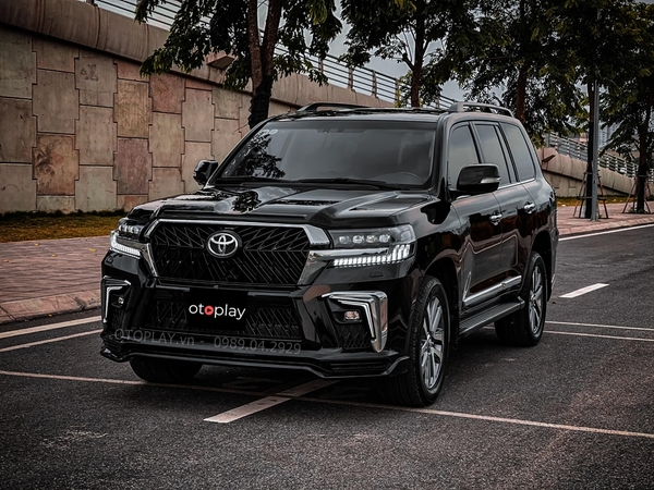 Land Cruiser Thay Màn Hình Android Bravigo