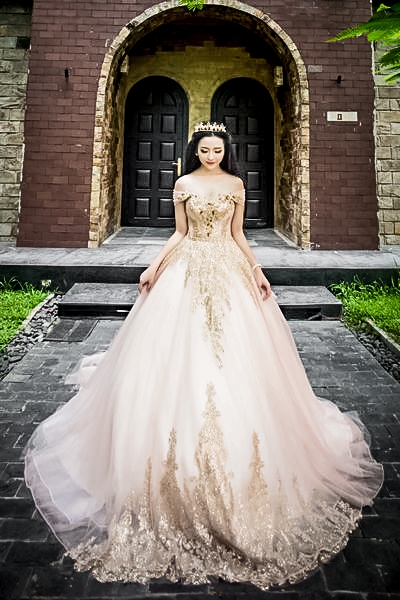 Bí quyết chọn váy cưới giúp bạn xinh như nàng công chúa