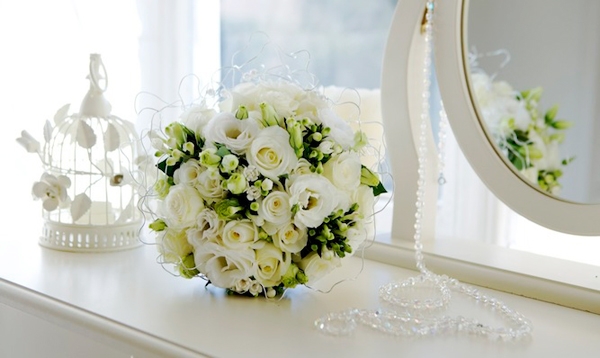Bí quyết giúp cô dâu chọn hoa cưới đẹp nhất