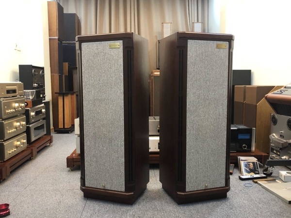 Loa Tannoy Kensington SE