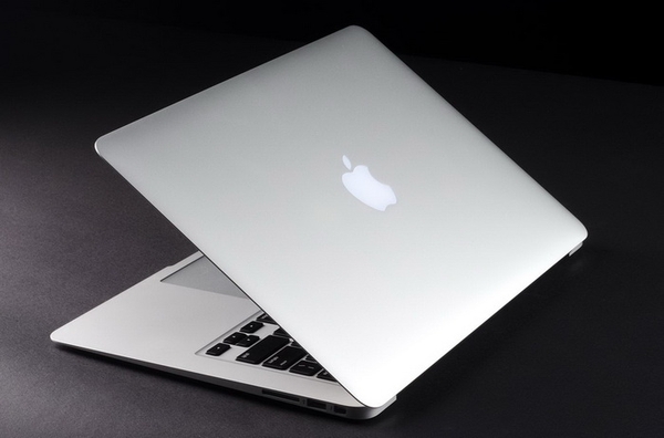 Kích thước màn hình rộng của Macbook Retina MGX72