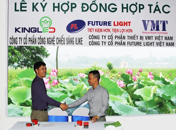 lễ ký kết hợp tác giữa Kingled 