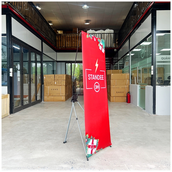 standee chữ x