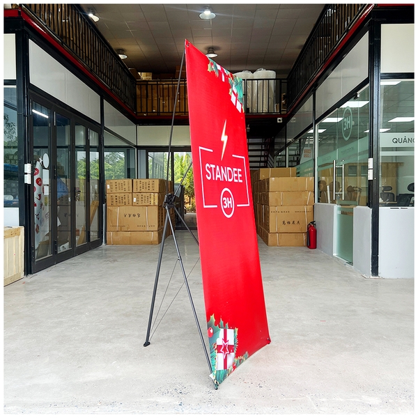 standee x