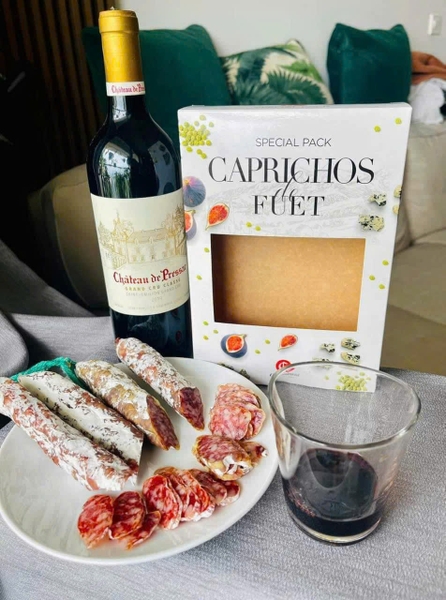 Salami Casademont Pháp 4 vị 320g ( Vị phomai trắng - Vị truyền thống - Vị tiêu xanh - Vị sung tây )