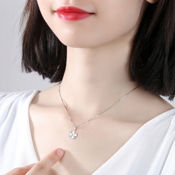 Trang Sức Cỏ 4 Lá - Ý Nghĩa Bình An May Mắn