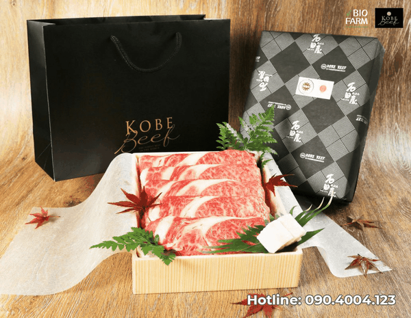 HỘP QUÀ THỊT BÒ KOBE A5 CAO CẤP