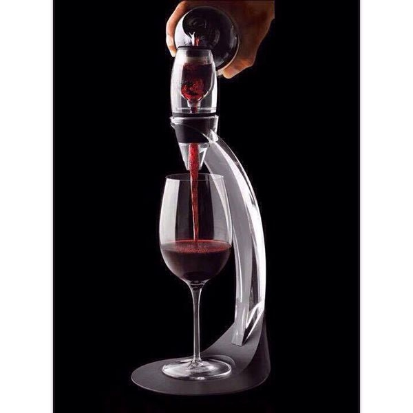 MAGIC DECANTER