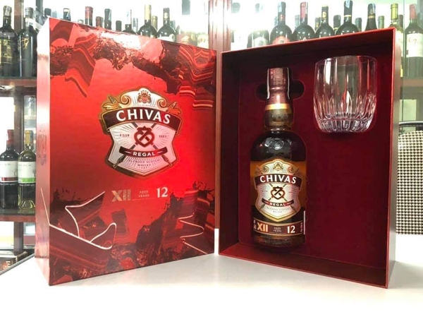 RƯỢU CHIVAS 12 NĂM HỘP QUÀ 2022(750ML / 40%)