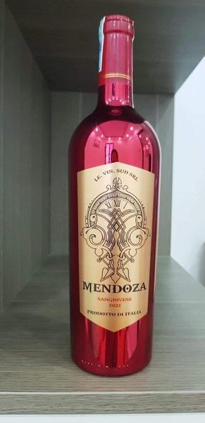 Vang ý Mendoza nhãn đỏ-