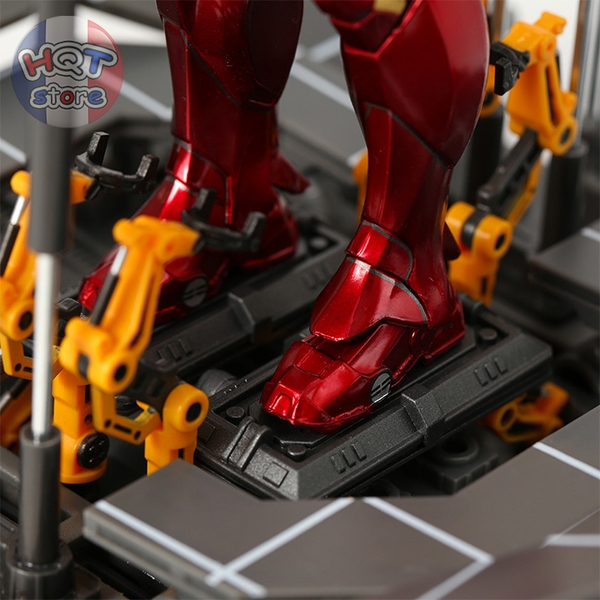 Mô hình iRon Man Mark IV Suit - Up Gantry ZD Toys tỉ lệ 1/10 (Mark 4)