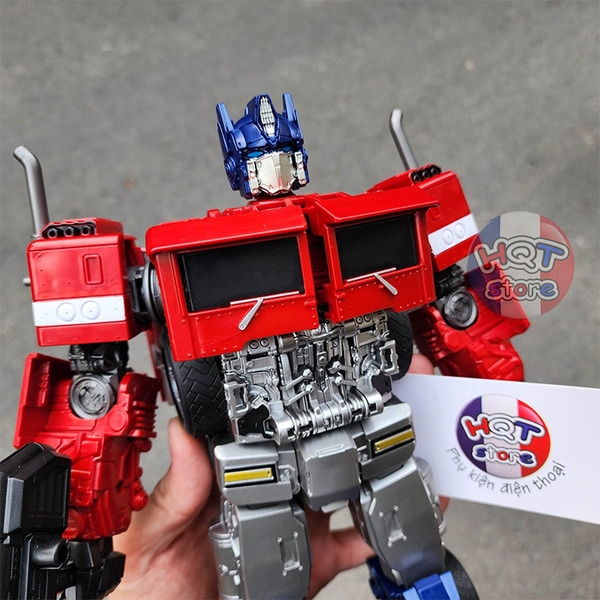 Mô hình Transformer Optimus Prime 131A / Megatron 130A khớp biến hình thành xe