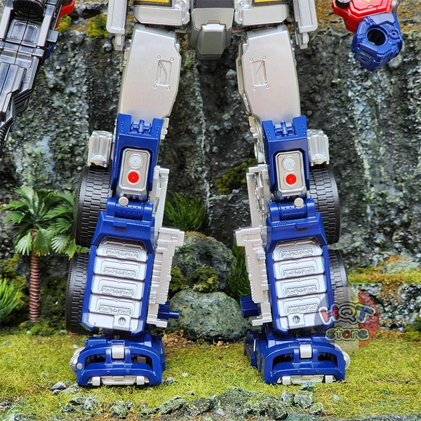 Mô hình Transformer Optimus Prime Black Mamba HMK-09D