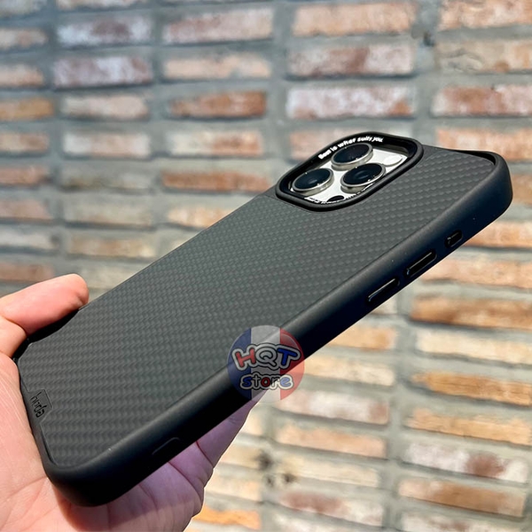 Ốp lưng sợi Carbon Kevlar Hoda Diverse Case iPhone 15 Pro Max / 15 Pro
