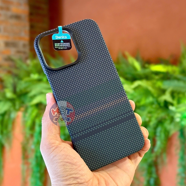 Ốp lưng carbon 600D Benks Aurora ArmorAir Case iPhone 16 Pro Max 16Pro