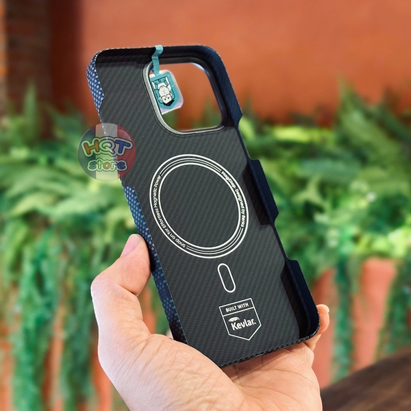 Ốp lưng carbon 600D Benks Aurora ArmorAir Case iPhone 16 Pro Max 16Pro