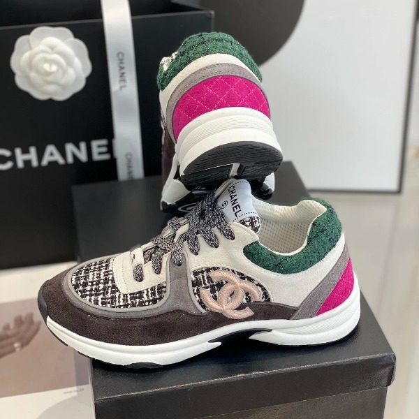 GIÀY CHANEL MULTICOLOR SUEDE LOGO SNEAKERS