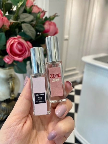 COMBO TOMFORD ROSE PRICK 5ml + JEAN PAUL GAULTIER SCANDAL 5ml