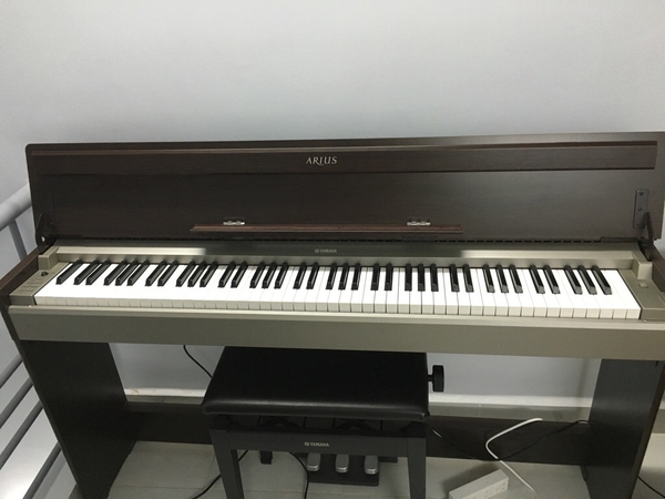Đàn Piano Yamaha  YDPS 31 Arius
