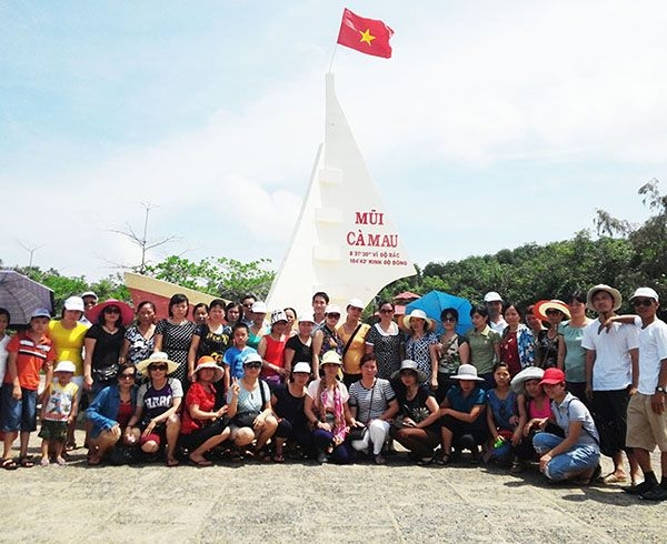 Tham quan Đất Mũi Cà Mau