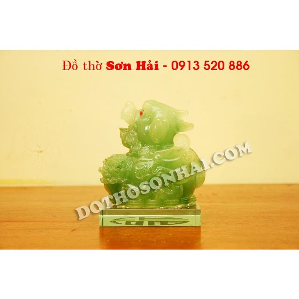 Tỳ hưu màu ngọc xanh nhỏ 9cm x 11cm