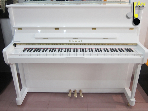 Đàn Piano cơ mới giá từ 68 triệu