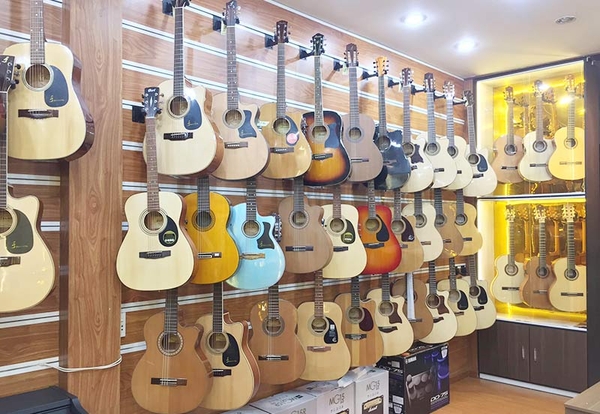 Học Đàn Guitar có khó không?