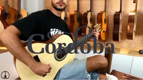 Ba cây Đàn Guitar size nhỏ mini hoàn hảo cho trẻ em: Cordoba C1 ½, C1 ¾ và Cordoba Requinto