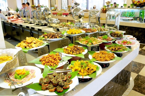 Các món ăn tiệc buffet