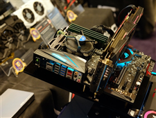 Asus ra mắt dòng bo mạch chủ Maximus IX và Strix chạy chip Intel Z270