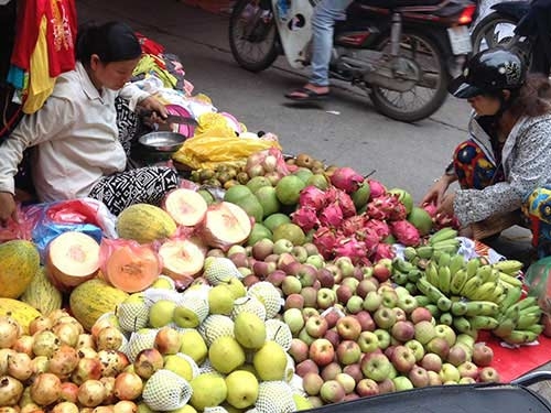 Rau quả Trung Quốc: Bí hiểm “chất lạ”